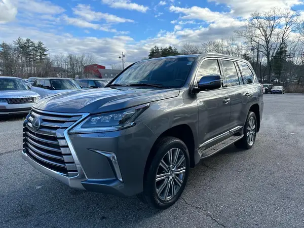 JTJHY7AX2H4237655 2017 LEXUS LX - Image 2