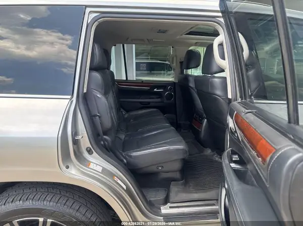 JTJHY7AX2K4285079 2019 LEXUS LX - Image 8