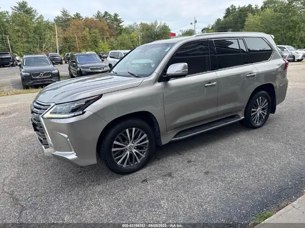 JTJHY7AX3G4200466 2016 LEXUS LX - Image 2