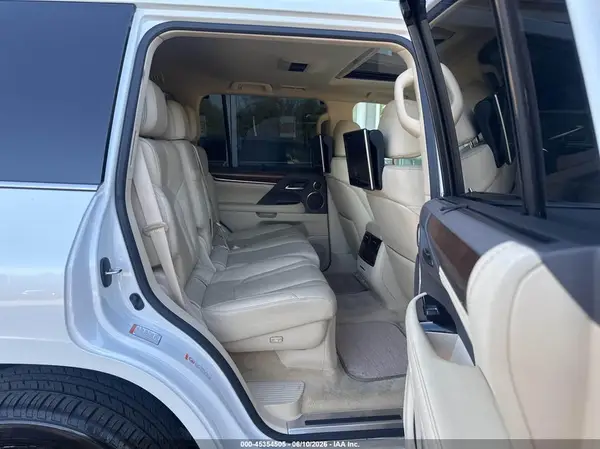 JTJHY7AX3G4213685 2016 LEXUS LX - Image 8