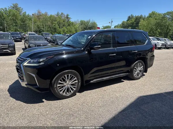 JTJHY7AX3J4266006 2018 LEXUS LX - Image 2