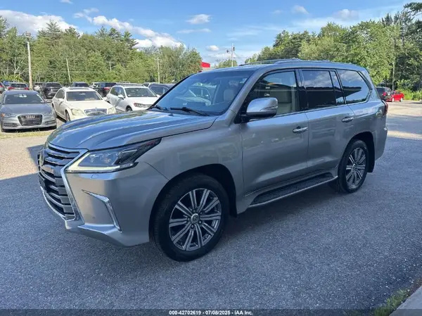 JTJHY7AX4G4198811 2016 LEXUS LX - Image 2