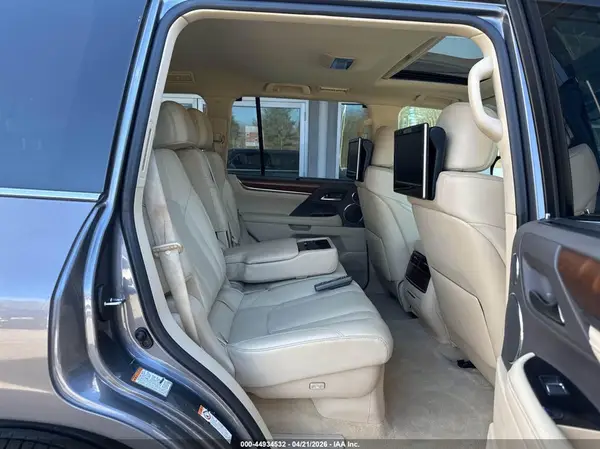 JTJHY7AX4H4226494 2017 LEXUS LX - Image 8