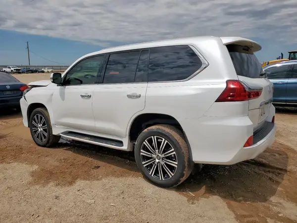 JTJHY7AX4J4255371 2018 LEXUS LX - Image 2