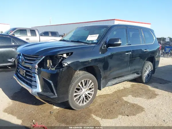 JTJHY7AX4J4274583 2018 LEXUS LX - Image 2