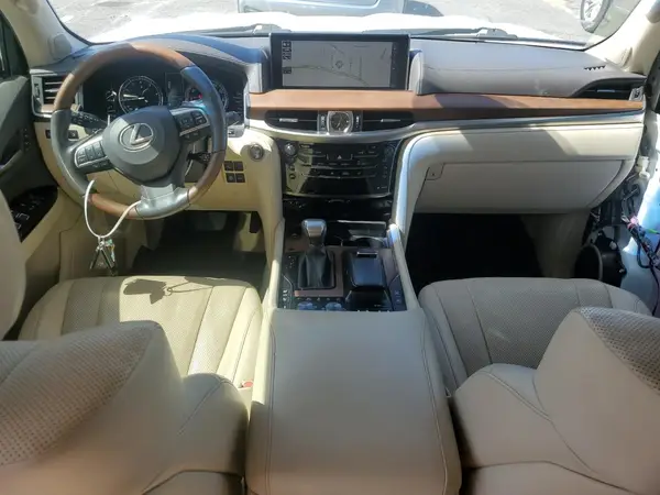 JTJHY7AX4K4288243 2019 LEXUS LX - Image 8