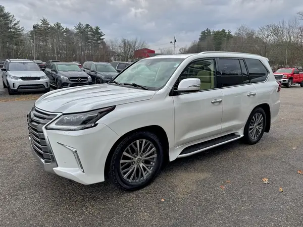 JTJHY7AX4K4293975 2019 LEXUS LX - Image 2