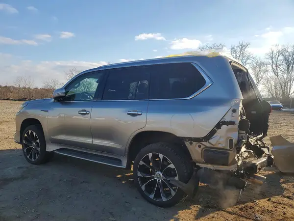 JTJHY7AX5G4195965 2016 LEXUS LX - Image 2