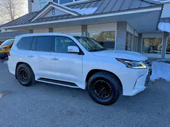 JTJHY7AX5H4247578 2017 LEXUS LX