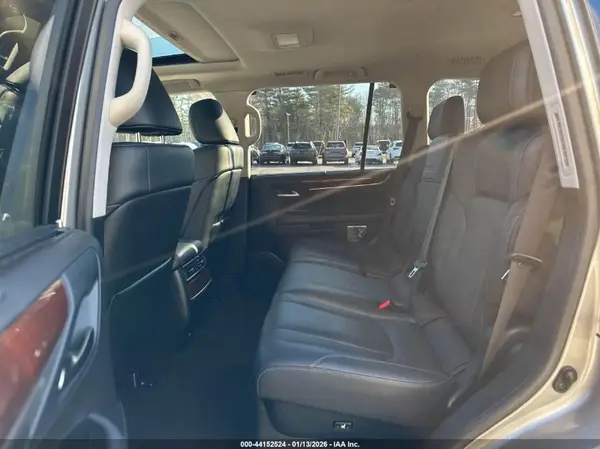 JTJHY7AX5K4282516 2019 LEXUS LX - Image 8