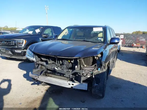 JTJHY7AX6G4218850 2016 LEXUS LX - Image 2