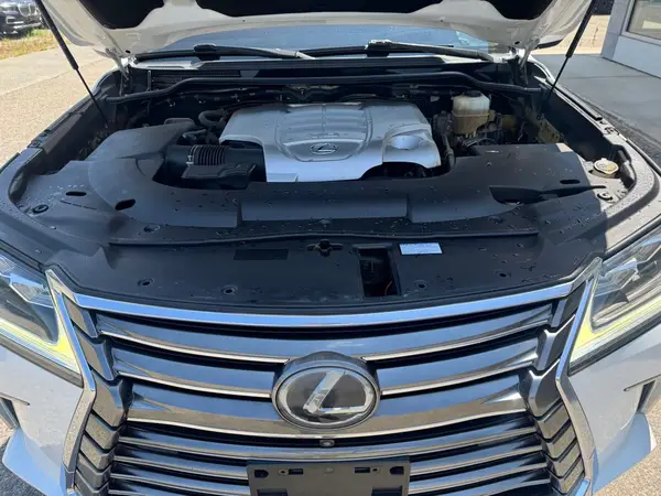 JTJHY7AX6G4219108 2016 LEXUS LX - Image 8