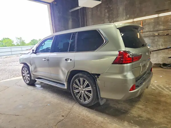 JTJHY7AX6H4234709 2017 LEXUS LX - Image 2
