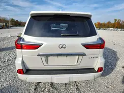 JTJHY7AX6J4255582 2018 LEXUS LX