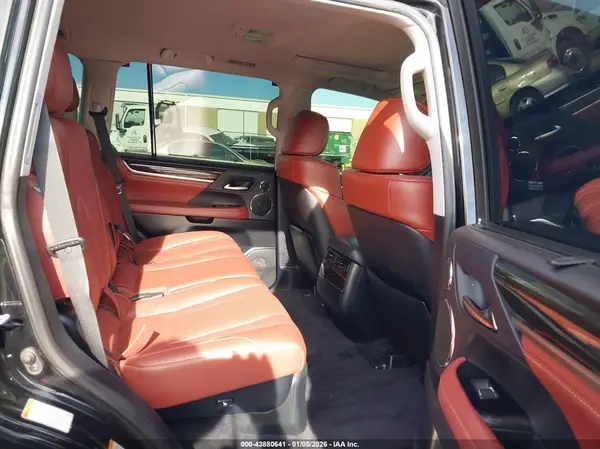 JTJHY7AX6J4257512 2018 LEXUS LX - Image 8