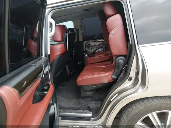 JTJHY7AX8G4199718 2016 LEXUS LX - Image 8