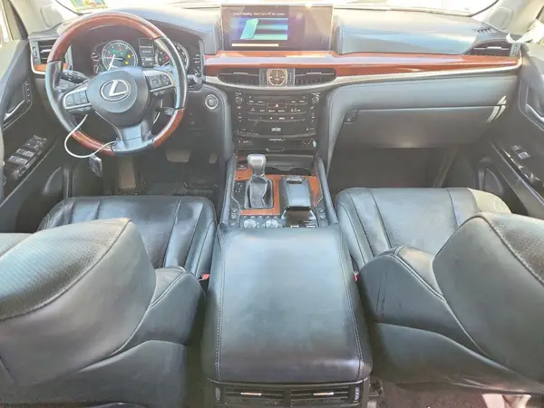 JTJHY7AX8G4217635 2016 LEXUS LX - Image 8