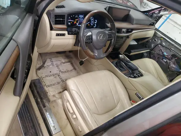 JTJHY7AX8J4256538 2018 LEXUS LX - Image 8