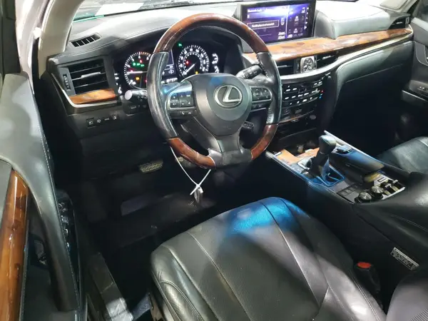 JTJHY7AX8J4262937 2018 LEXUS LX - Image 8