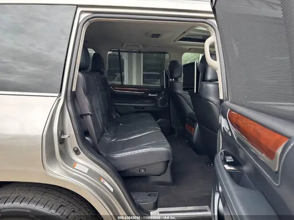 JTJHY7AX9K4295141 2019 LEXUS LX - Image 8