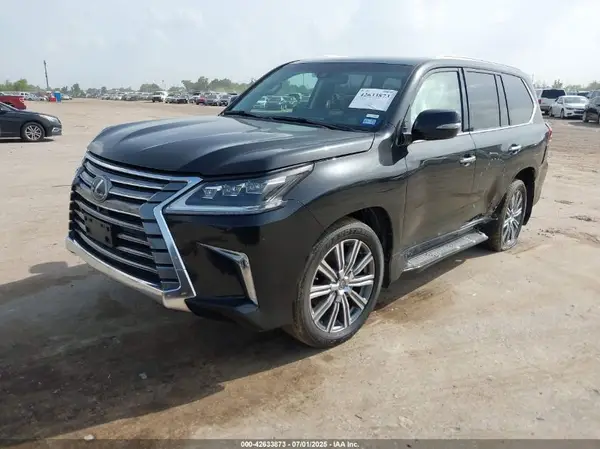 JTJHY7AXXG4217667 2016 LEXUS LX - Image 2