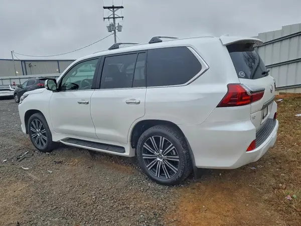 JTJHY7AXXJ4252300 2018 LEXUS LX - Image 2