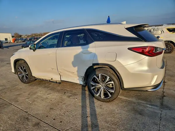 JTJHZKEA0M2022691 2021 LEXUS RX - Image 2