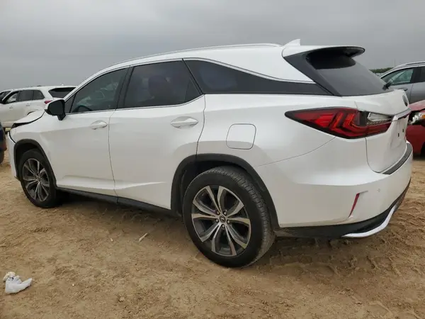 JTJHZKEA2M2020568 2021 LEXUS RX - Image 2