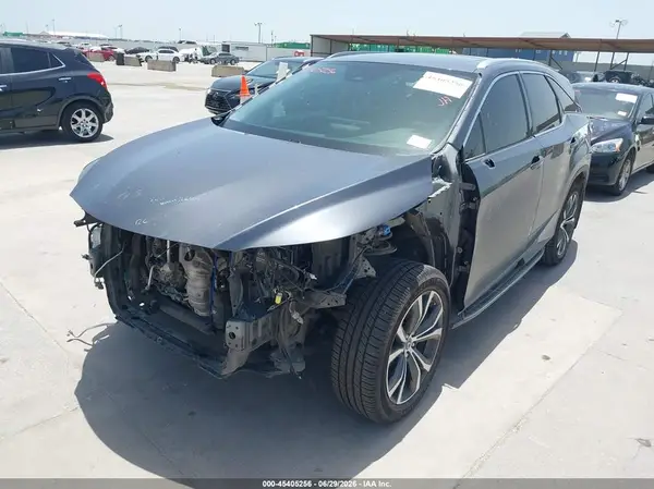 JTJHZKEA2N2024945 2022 LEXUS RX - Image 2