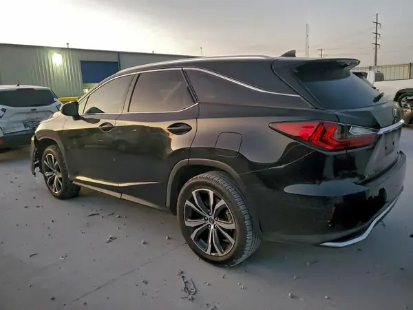 JTJHZKEA5M2018605 2021 LEXUS RX - Image 2