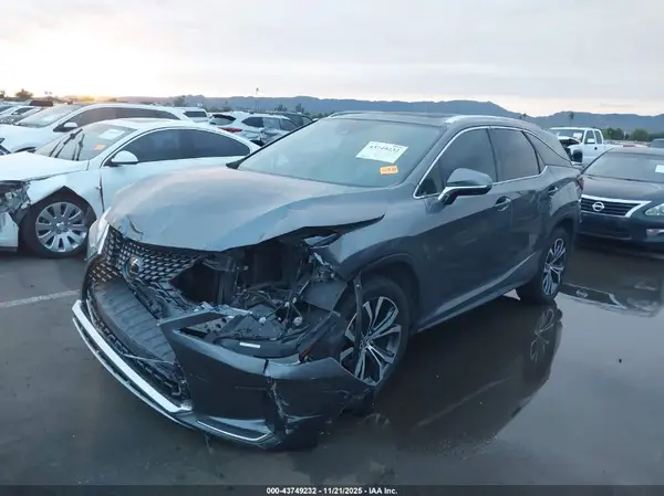JTJHZKEA6M2022825 2021 LEXUS RX - Image 2