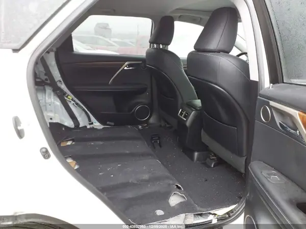 JTJHZKEA9M2020390 2021 LEXUS RX - Image 8