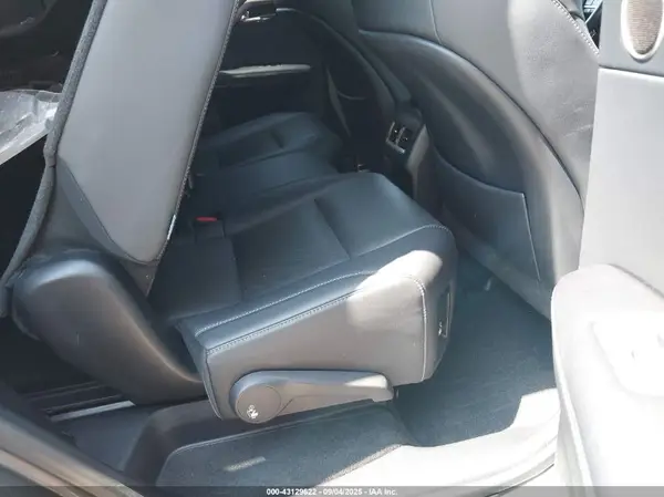 JTJHZKEAXL2015651 2020 LEXUS RX - Image 8