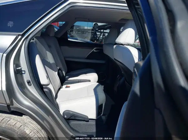 JTJHZKEAXM2019927 2021 LEXUS RX - Image 8