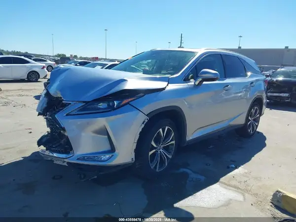 JTJHZKEAXN2024921 2022 LEXUS RX - Image 2