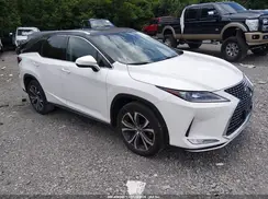 JTJHZKFA0N2035764 2022 LEXUS RX