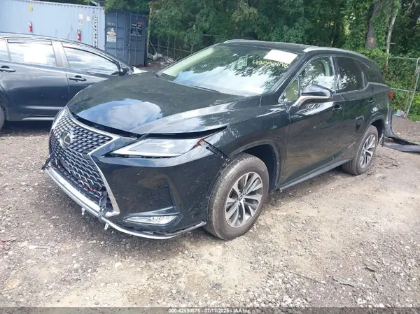 JTJHZKFA1N2039385 2022 LEXUS RX - Image 2