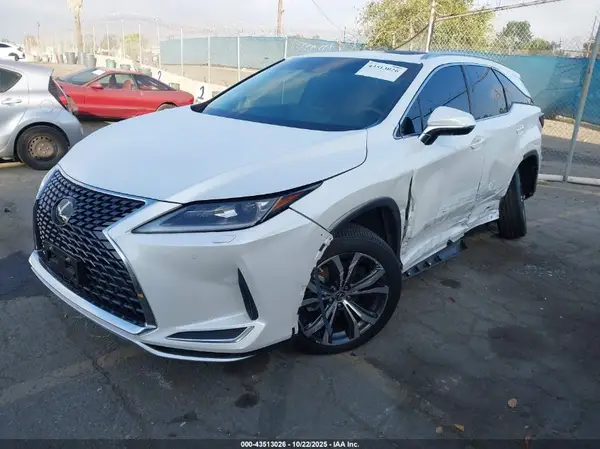 JTJHZKFA2N2038519 2022 LEXUS RX - Image 2
