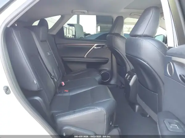 JTJHZKFA2N2038519 2022 LEXUS RX - Image 8