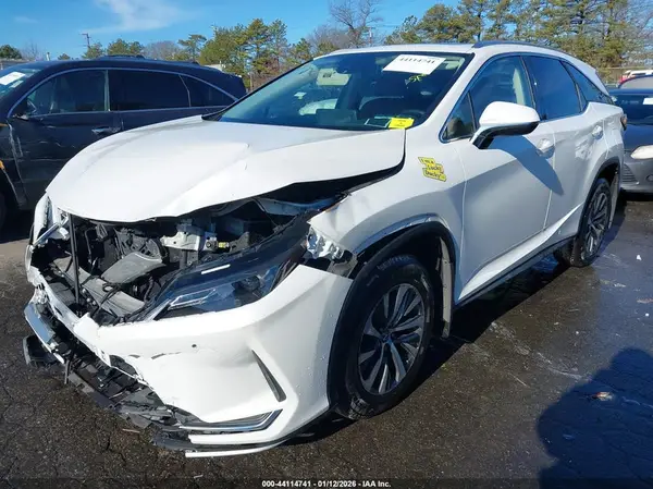 JTJHZKFA3M2028399 2021 LEXUS RX - Image 2