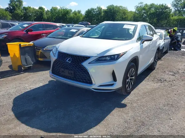 JTJHZKFA4M2031151 2021 LEXUS RX - Image 2