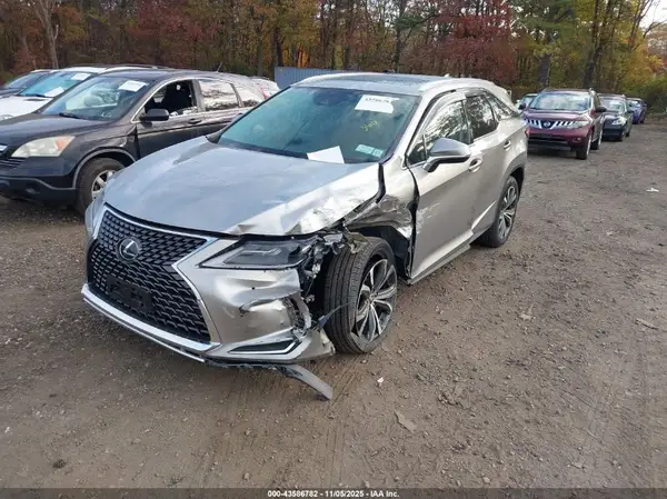 JTJHZKFA6M2030048 2021 LEXUS RX - Image 2