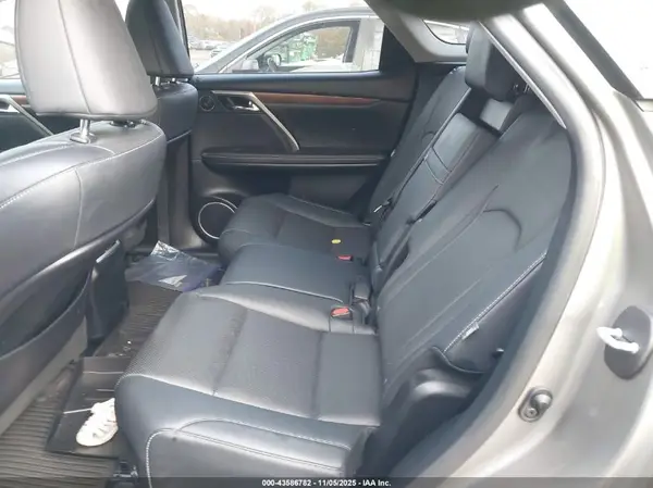JTJHZKFA6M2030048 2021 LEXUS RX - Image 8