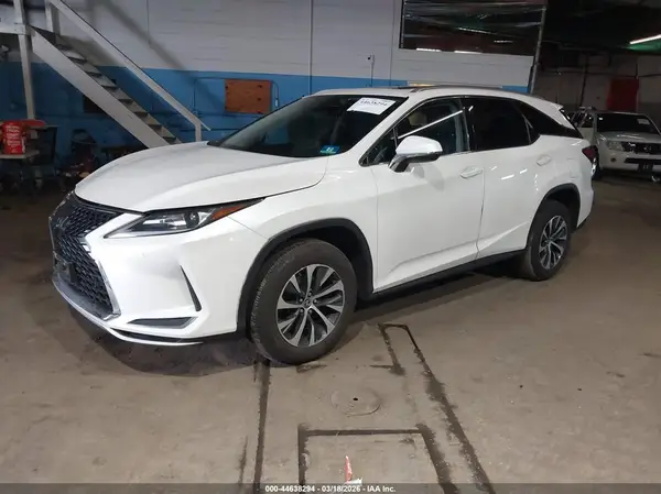 JTJHZKFA7L2023592 2020 LEXUS RX - Image 2