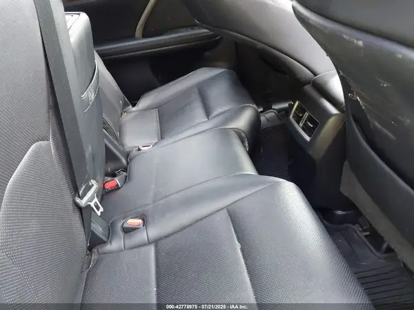 JTJHZKFA7L2024404 2020 LEXUS RX - Image 8