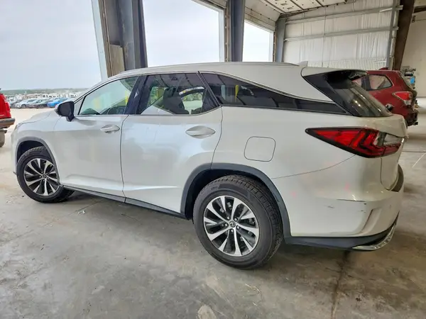 JTJHZKFA7L2026217 2020 LEXUS RX - Image 2