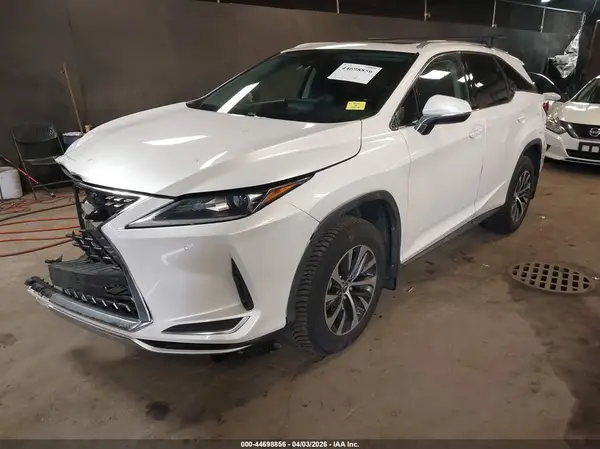 JTJHZKFA8M2033243 2021 LEXUS RX - Image 2