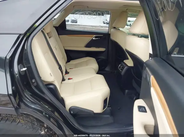 JTJHZKFA9M2032537 2021 LEXUS RX - Image 8