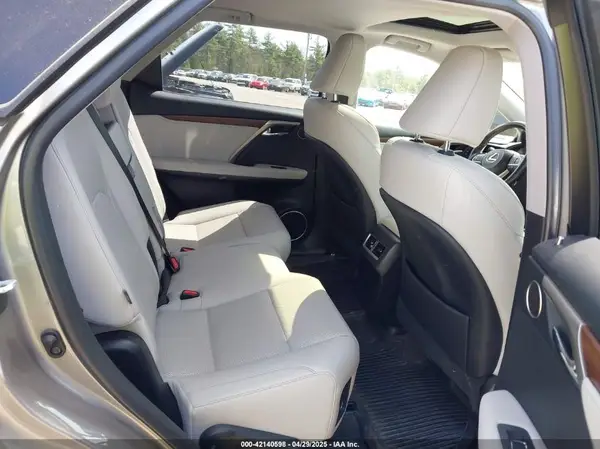 JTJHZKFAXL2025840 2020 LEXUS RX - Image 8