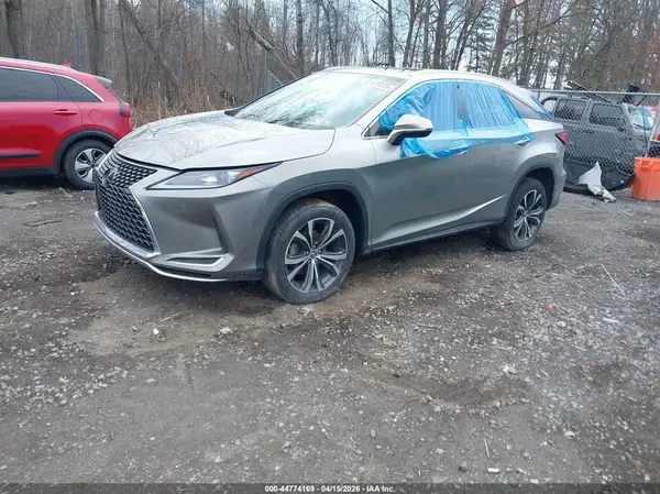 JTJHZMDA0M2053663 2021 LEXUS RX - Image 2